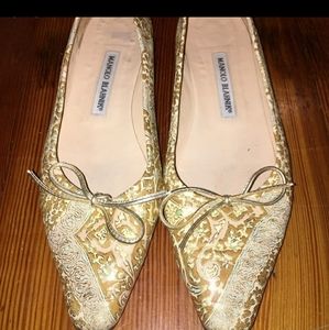 Manolo Blahnik Pointed Flats